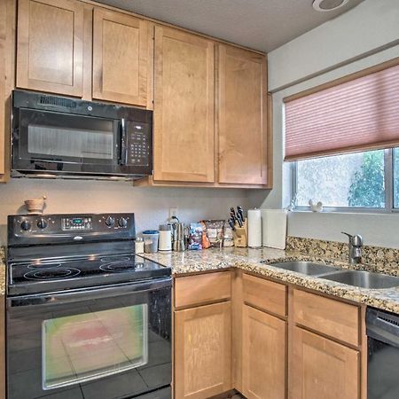 Pet-Friendly Tucson Townhome With Pool Access! Buitenkant foto